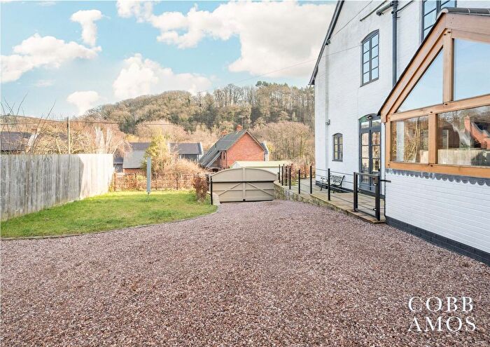 4 Bedroom Semi-Detached House For Sale In Lingen, Bucknell, SY7