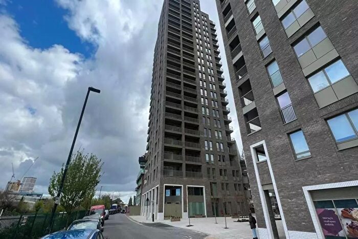 2 Bedroom Flat To Rent In Silverleaf House, Heartwood Boulevard, London, W3