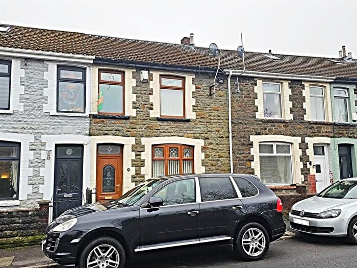 3 Bedroom Terraced House For Sale In The Parade, Ferndale, CF43