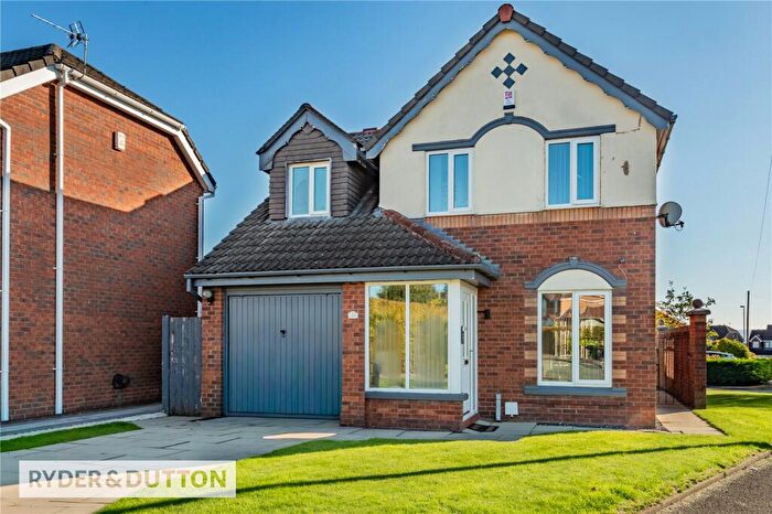 3 Bedroom Detached House For Sale In Hazelhurst Drive, Gladewood, Middleton, Manchester, M24