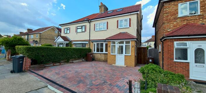 5 Bedroom Semi-Detached House To Rent In Spring Grove Road, Hounslow, TW3