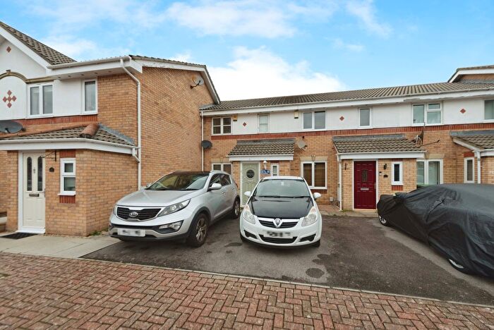 2 Bedroom Terraced House For Sale In Bolton Drive, Gosport, Hampshire, PO12