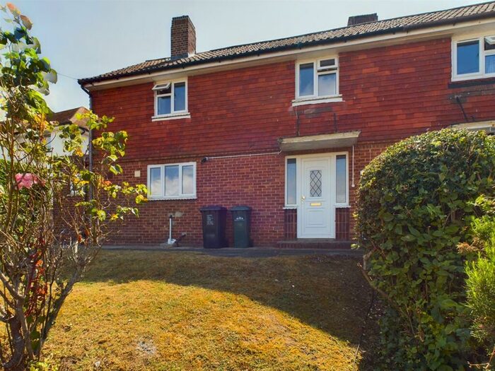 1 Bedroom Semi-Detached House To Rent In Hornby Road, Brighton, BN2