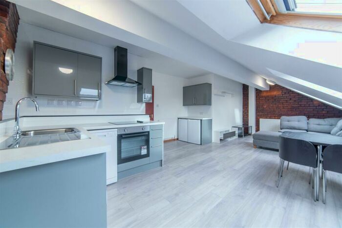 2 Bedroom Flat To Rent In Stanmore Road, Heaton, NE6