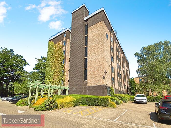 Studio To Rent In Mayflower House, Cambridge, CB4