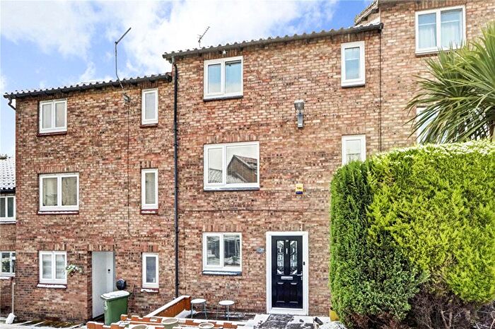 4 Bedroom Terraced House For Sale In Mendip Drive, Washington, Tyne And Wear, NE38