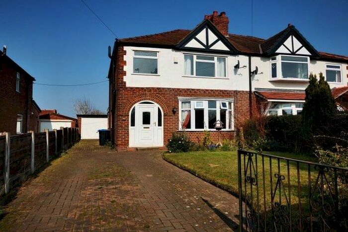 3 Bedroom Property To Rent In Northwich Road, Northwich, CW8
