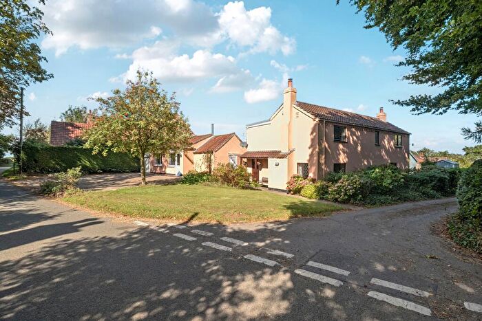 4 Bedroom Detached House For Sale In High Street, Horncastle, LN9