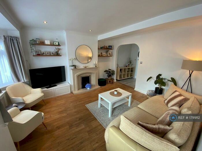 2 Bedroom Terraced House To Rent In Westfield Way, Ruislip, HA4