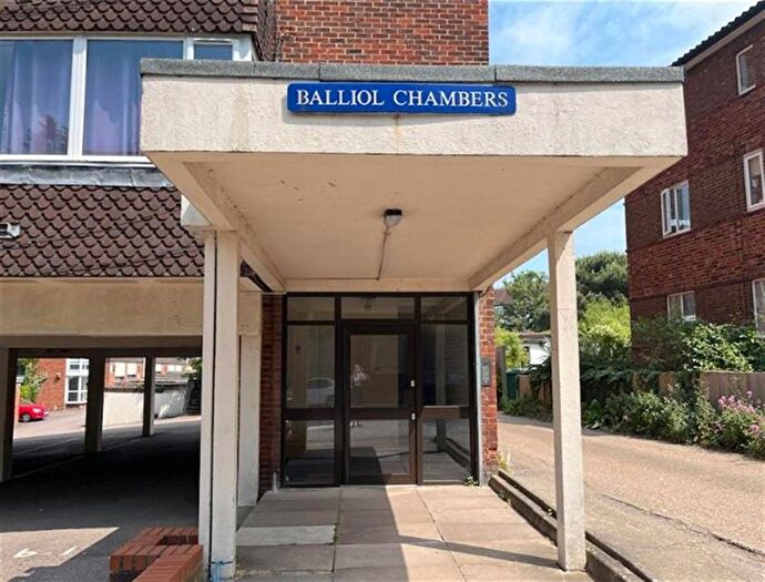 1 Bedroom Flat To Rent In Hollow Lane, Hitchin, SG4