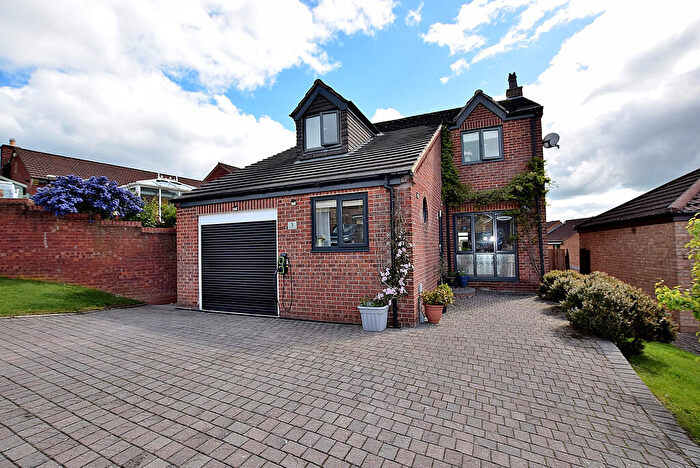 5 Bedroom Detached House For Sale In Lawrence Crescent, Richmond, DL10