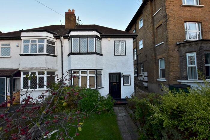 3 Bedroom House To Rent In St Peters Road, Croydon, CR0