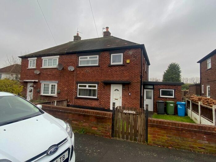 3 Bedroom Semi-Detached House To Rent In Almond Avenue, Runcorn WA7