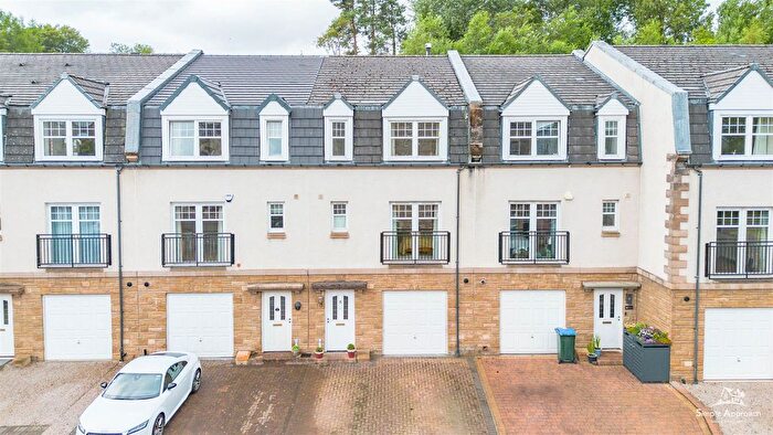 4 Bedroom Property For Sale In Rosslyn Avenue, Perth, PH2
