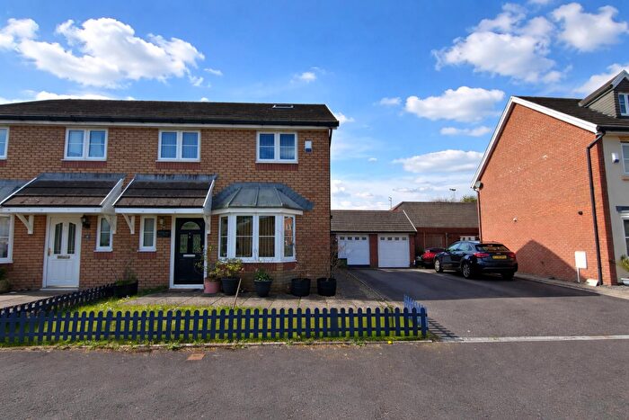 3 Bedroom Semi Detached House For Sale In Heol Ty Aberaman, Aberaman, Aberdare, CF44