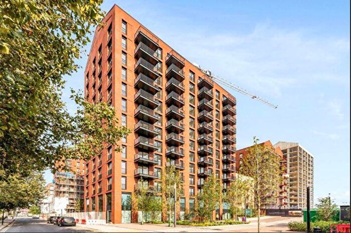 1 Bedroom Apartment To Rent In Hawser Lane, London, E14