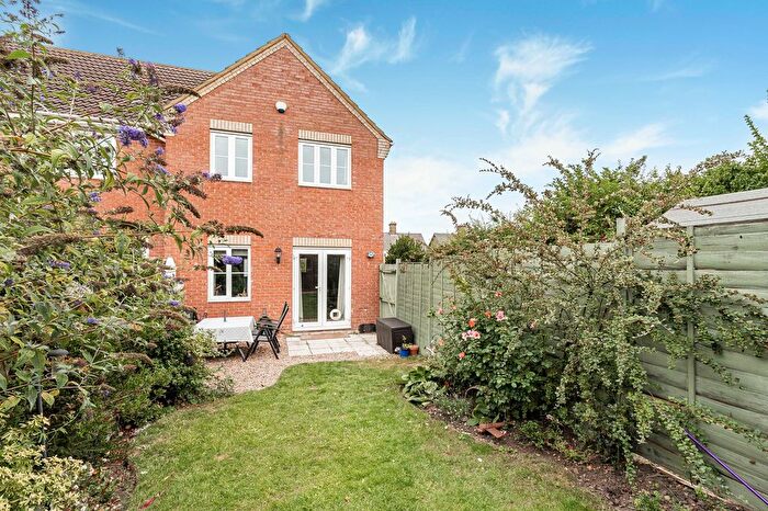 3 Bedroom Terraced House For Sale In Fox Hole Close, Warboys, Cambridgeshire., PE28