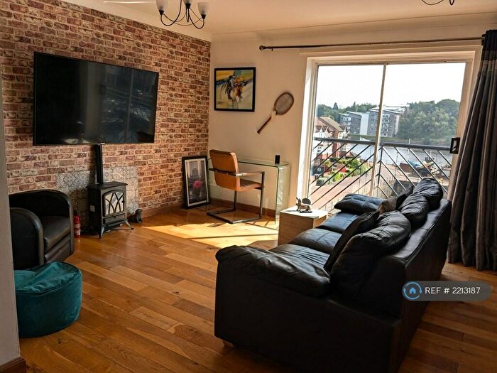 2 Bedroom Flat To Rent In Saint Lawrence Road, Newcastle Upon Tyne, NE6