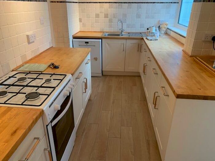 3 Bedroom House To Rent In Court Road, Grangetown, Cardiff, CF11