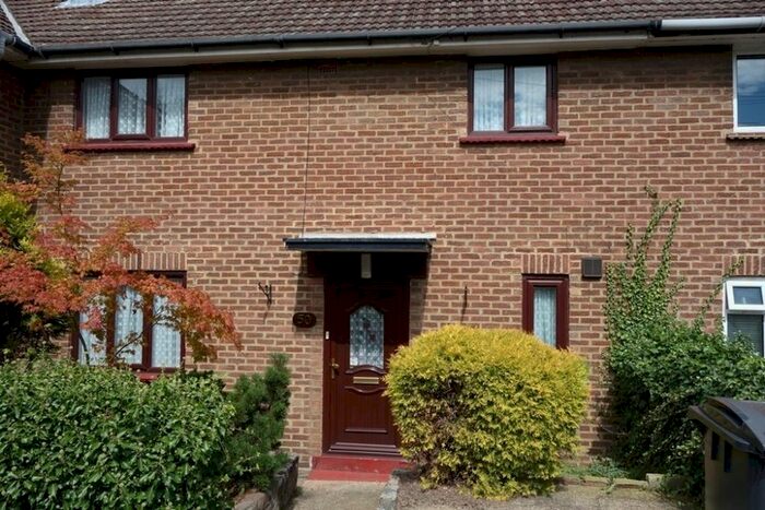 4 Bedroom Terraced House To Rent In Addison Gardens, Surbiton, KT5