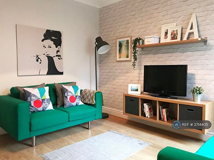 4 Bedroom Terraced House To Rent In Hearsall Lane, Coventry, CV5