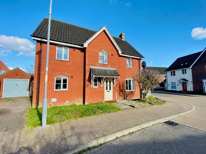 4 Bedroom House To Rent In Wood Avens Way, NR18