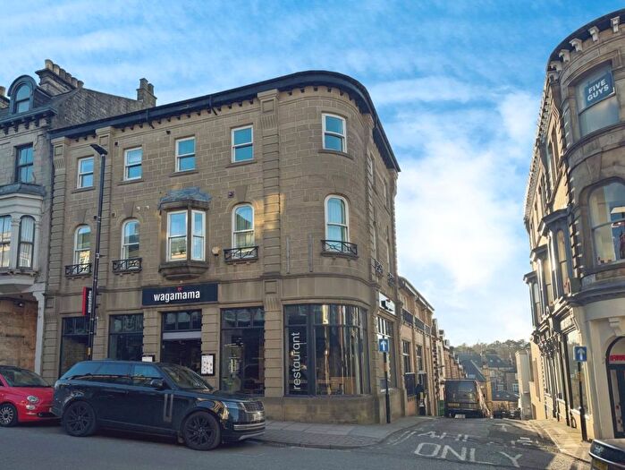 1 Bedroom Flat For Sale In Montpellier Apartments, Parliament Terrace, Harrogate, HG1