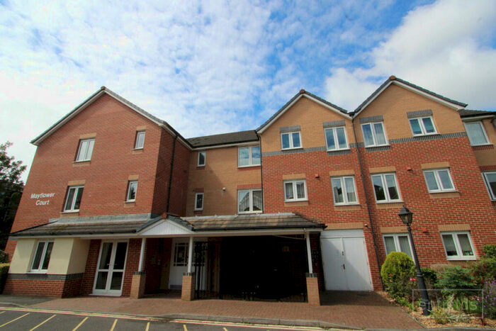 2 Bedroom Flat For Sale In Oakley Road, Southampton, SO16