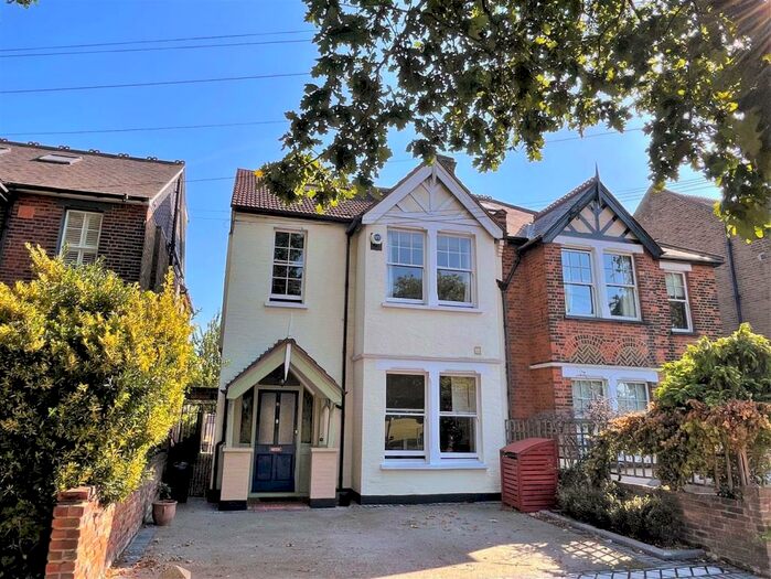 4 Bedroom Semi-Detached House To Rent In Queensmead Road, Shortlands, Bromley, BR2