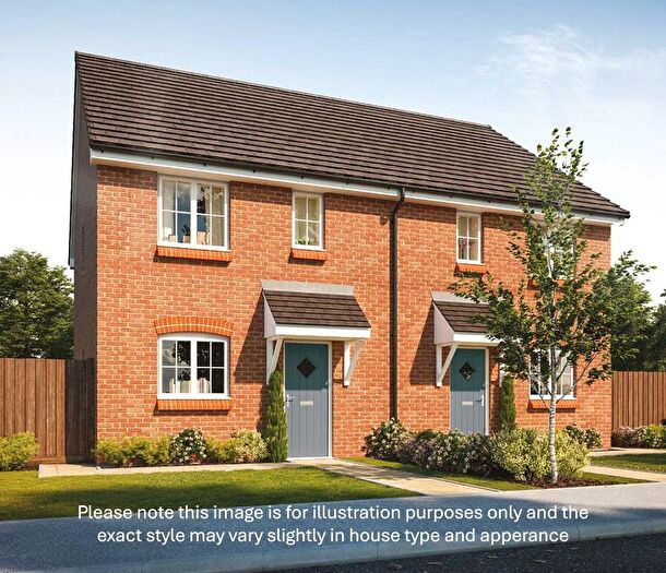 3 Bedroom End Terrace House For Sale In Elder Way, Bromsgrove, Worcestershire, B61