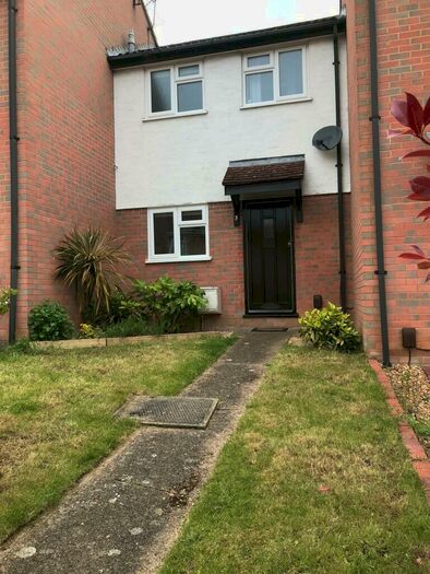 1 Bedroom Terraced House To Rent In Owl Close, Wokingham, Berkshire, RG41