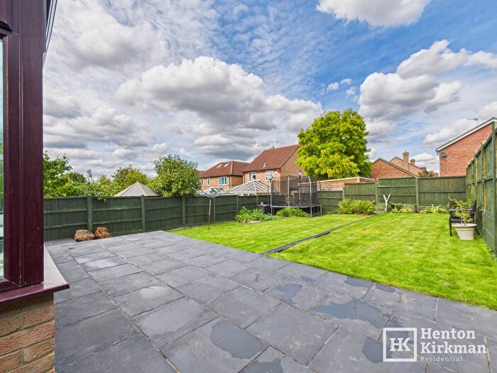 6 Bedroom Detached House For Sale In Hornbeam Way, Basildon, SS15
