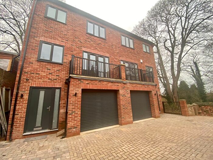 3 Bedroom Town House To Rent In Hurworth Road, Darlington, DL2