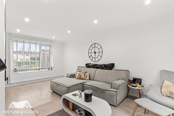 3 Bedroom Terraced House For Sale In Jerounds, Harlow, CM19