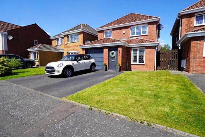 3 Bedroom House For Sale In Scalloway Road, Gartcosh, Glasgow, G69