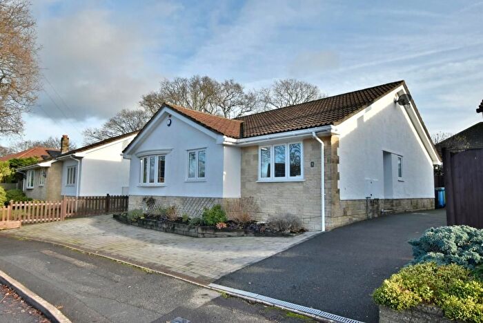 3 Bedroom Detached Bungalow For Sale In Crusader Road, Bearwood, Bournemouth, BH11