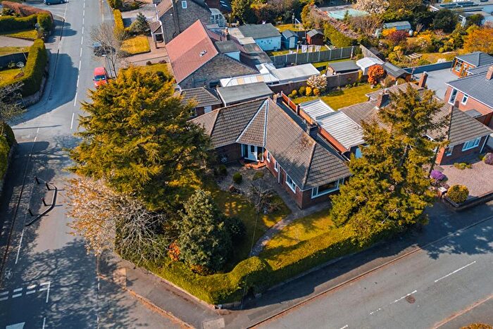 3 Bedroom Detached Bungalow For Sale In Waterford Drive, Little Neston, Neston, CH64