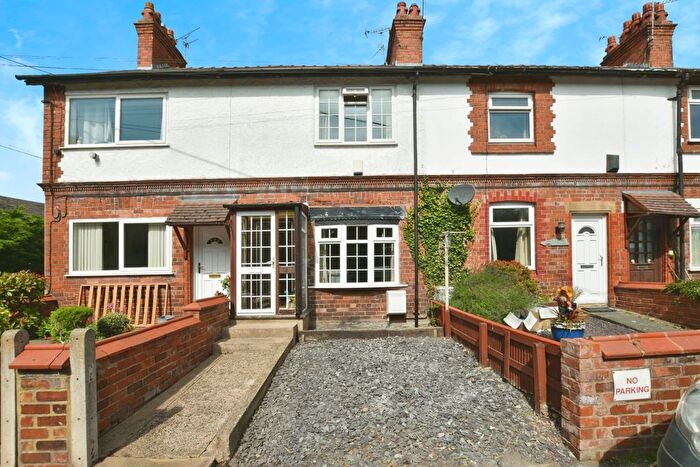 2 Bedroom Terraced House For Sale In Old Wrexham Road, Gresford, LL12