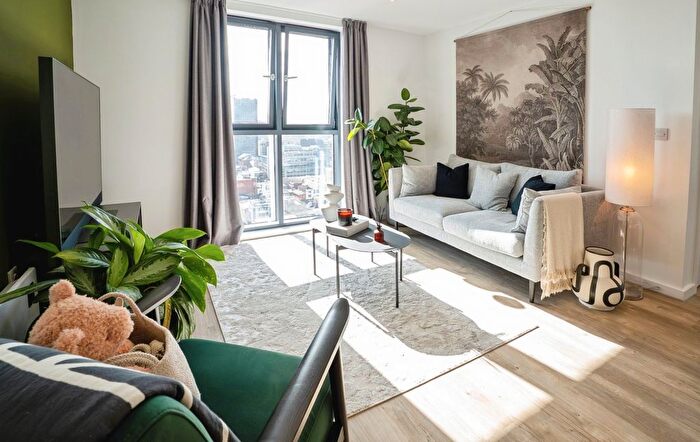 3 Bedroom Flat To Rent In Swan Street House, Swan Street, Northern Quarter, Manchester, M4