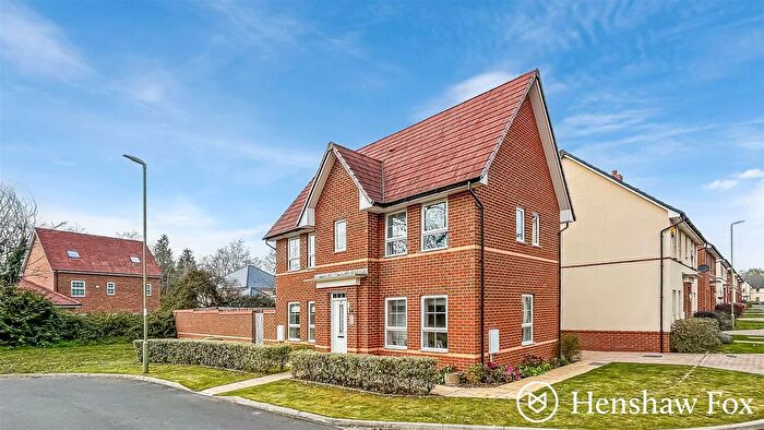3 Bedroom Detached House For Sale In Doris Bunting Road, Romsey, Hampshire, SO51