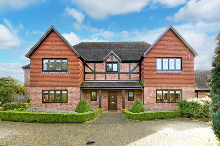 5 Bedroom Detached House For Sale In Ledborough Gate, Beaconsfield, Buckinghamshire, HP9