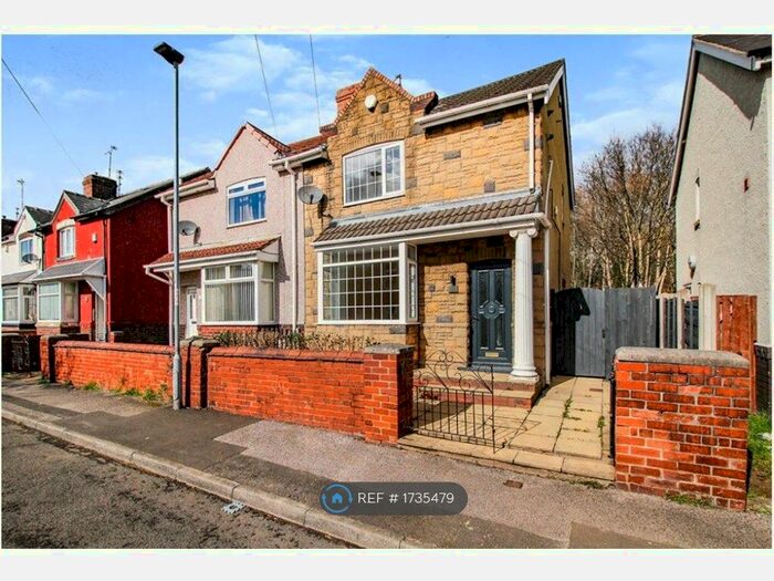 3 Bedroom Semi-Detached House To Rent In Frederick Street, Goldthorpe, Rotherham, S63
