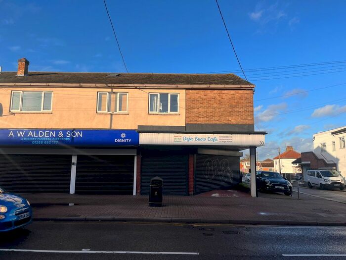 2 Bedroom Flat To Rent In High Street, Canvey Island, SS8