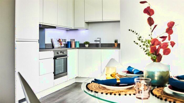 2 Bedroom Apartment To Rent In Batavia Road, London, SE14
