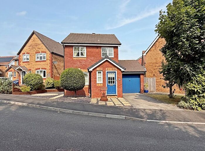 3 Bedroom Detached House For Sale In Newmill Gardens, Miskin, Pontyclun, Rhondda Cynon Taff., CF72