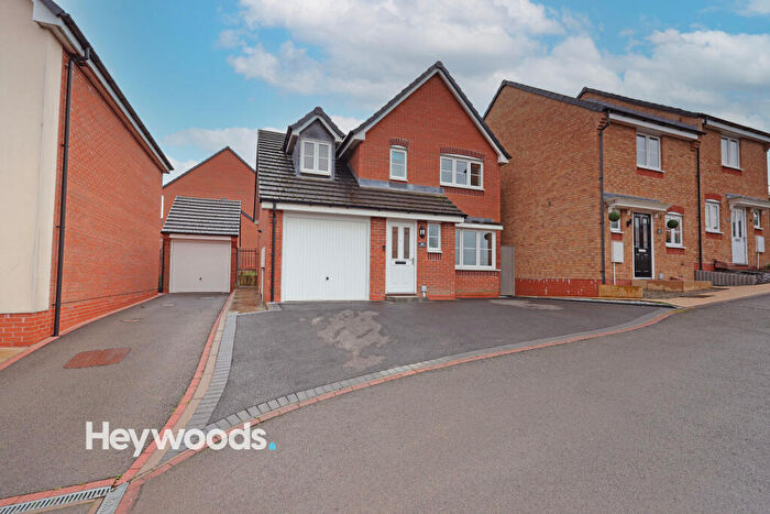 3 Bedroom Detached House For Sale In Lamphouse Way, Wolstanton, Newcastle-under-Lyme, Staffordshire, ST5