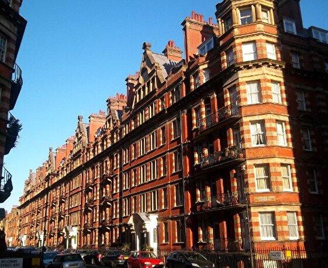 Property To Rent In Clarence Gate Gardens, Marylebone, NW1