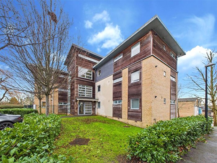 2 Bedroom Flat For Sale In Pinewood Drive, Cheltenham, Gloucestershire, GL51