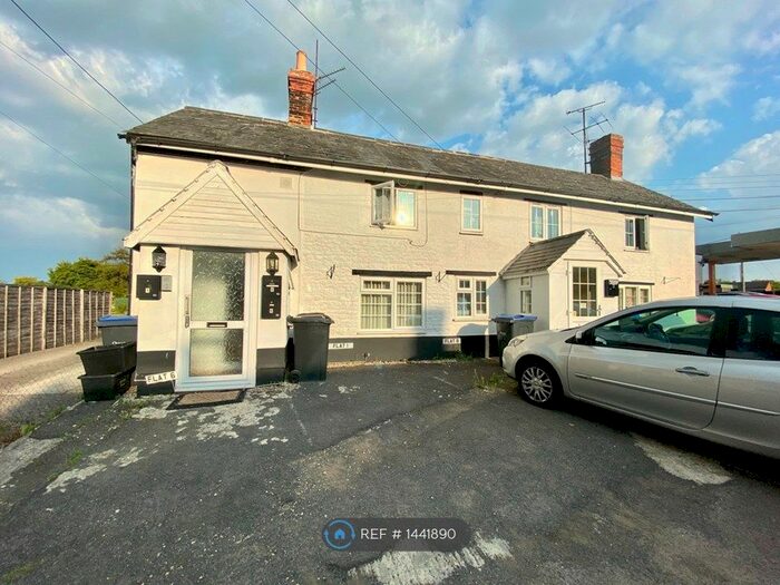 Studio To Rent In High Street, Semington, Trowbridge, BA14