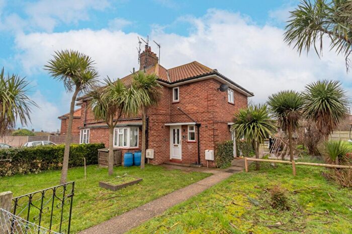 2 Bedroom Apartment To Rent In Northfield Waye, Wells-next-the-Sea, NR23